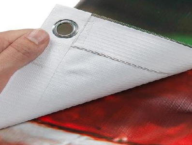 罗平喷绘和刀刮布的工艺区别。