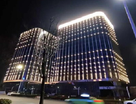 罗平亮化工程安装注意事项。