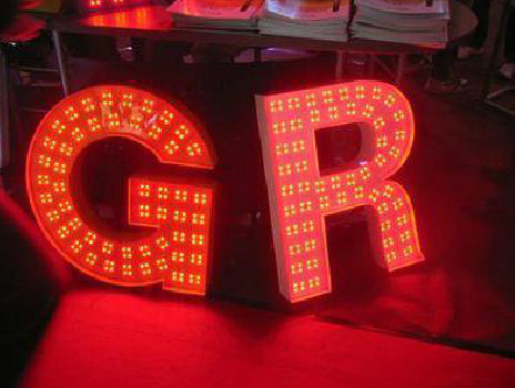 罗平LED发光字有哪些优势？