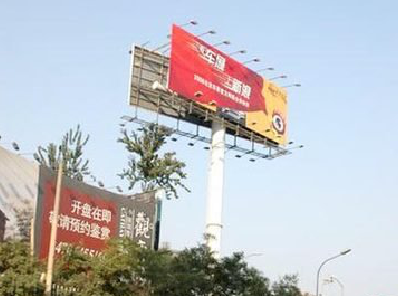 罗平户外广告怎么做才能让人一眼记住？